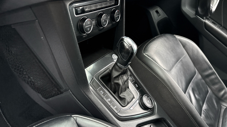 Volkswagen Tiguan 2.0 TSi 180 4Motion R-Line 5dr DSG Petrol Estate